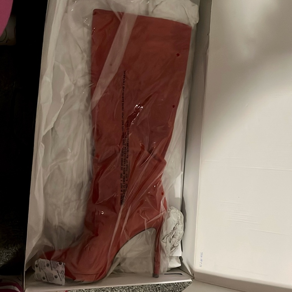 Womens Red Boots